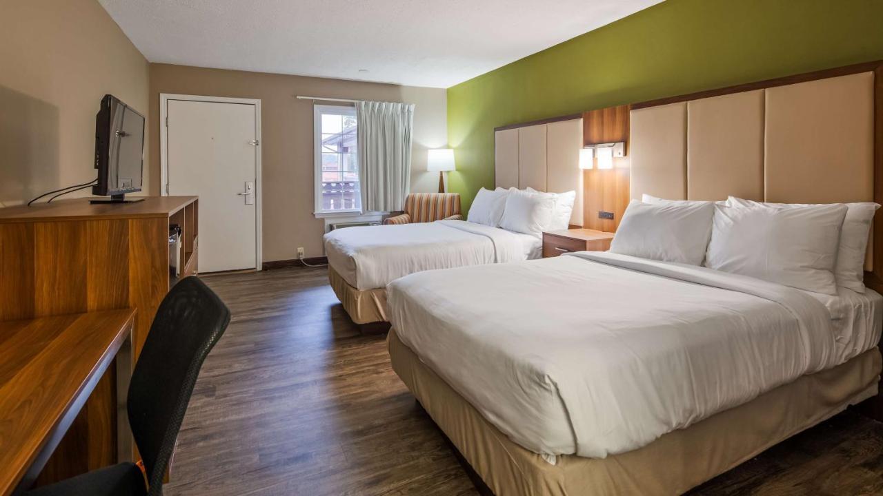 Hotel Surestay By Western Downtown 3*